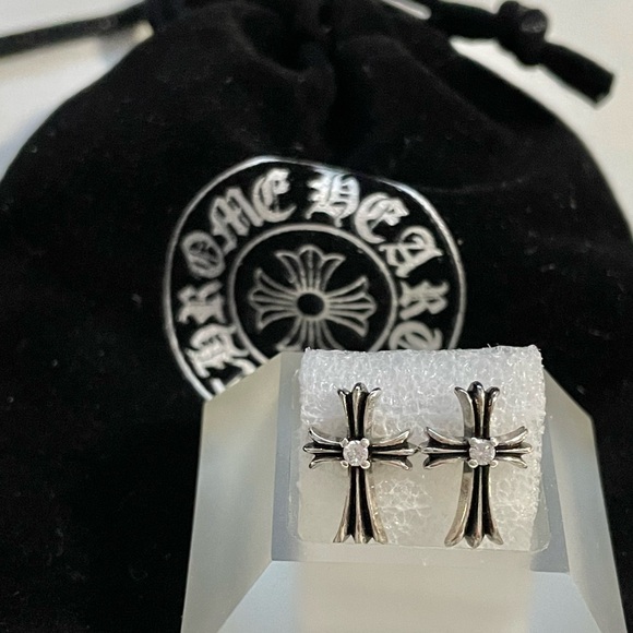 Chrome Hearts Jewelry - Chrome Hearts Diamond Cross Ear Studs Pouch & Box Unisex